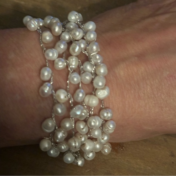 Crossroads multi strand freshwater pearl bracelet - Picture 2 of 5